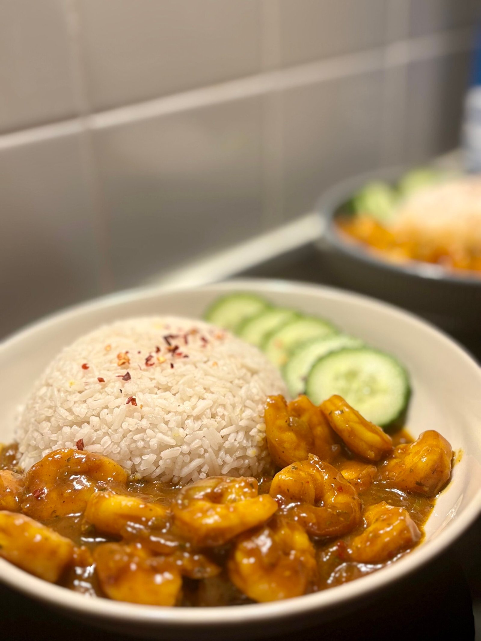 Spicy Turmeric Shrimp with White Rice